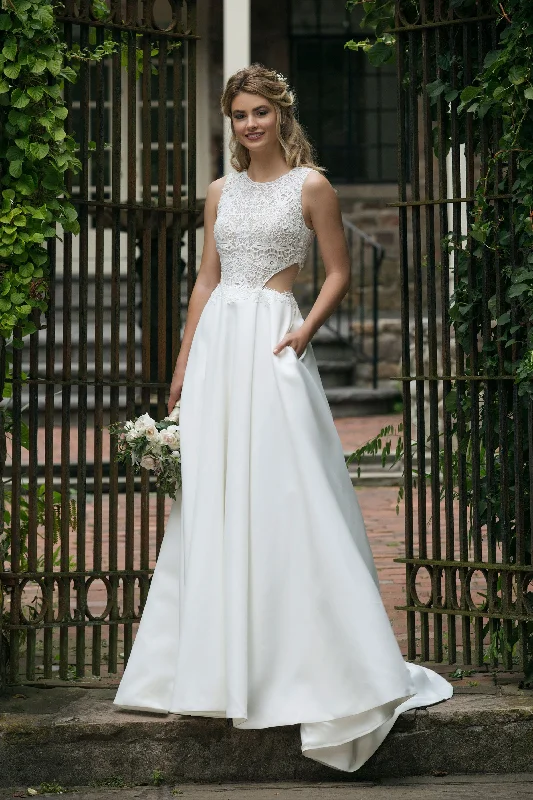 Justin Alexander Sincerity - 44044 Sample Gown